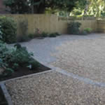 Cobblestone Driveway Garden